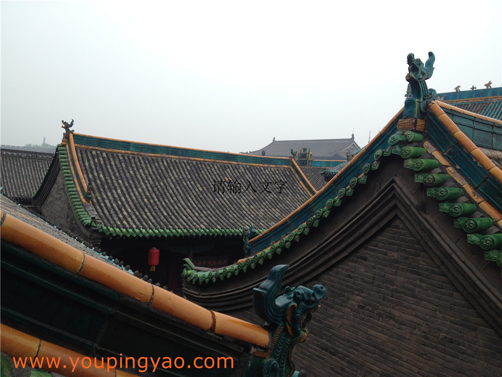 colorful roof top of the temple of private Shanxi tour